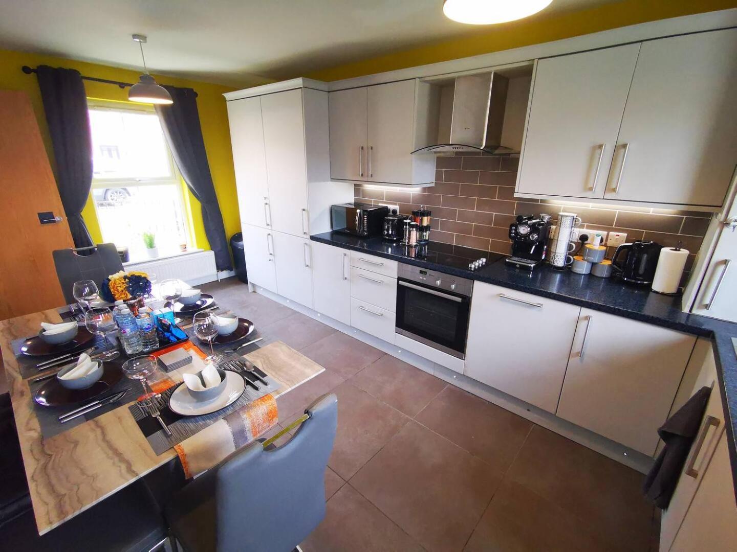 3Br Cosy Modern Stay Belfast Extérieur photo