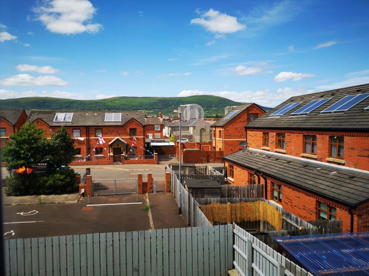 3Br Cosy Modern Stay Belfast Extérieur photo