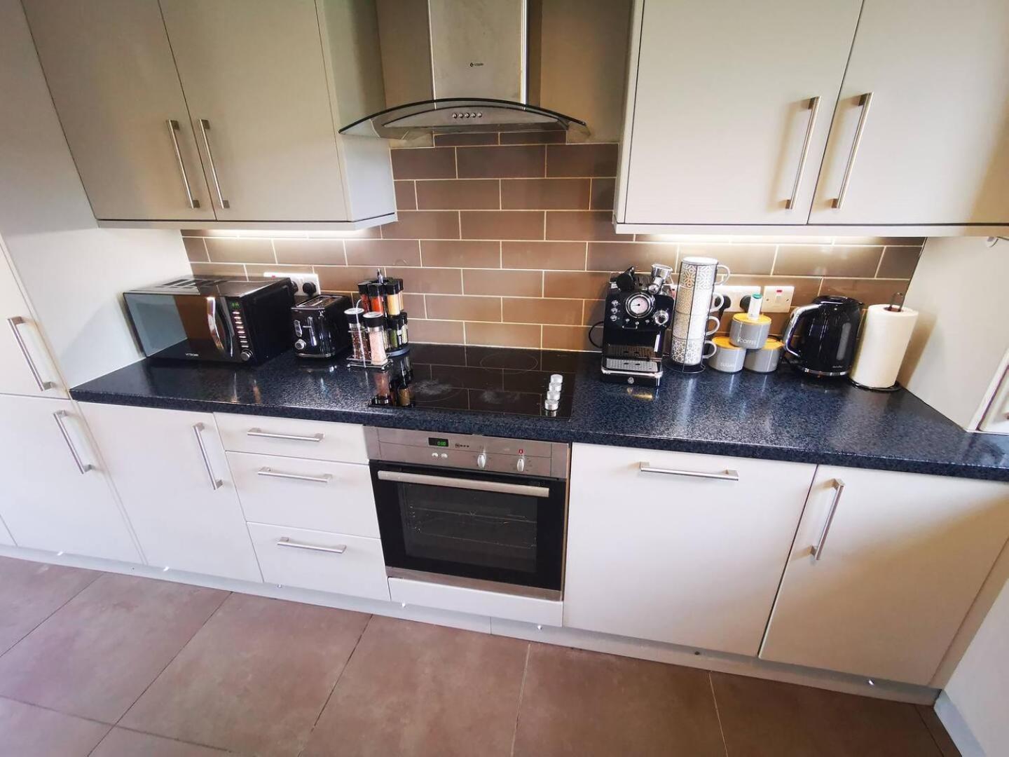 3Br Cosy Modern Stay Belfast Extérieur photo